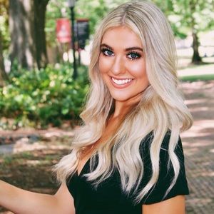 Meet your Posher, Abby